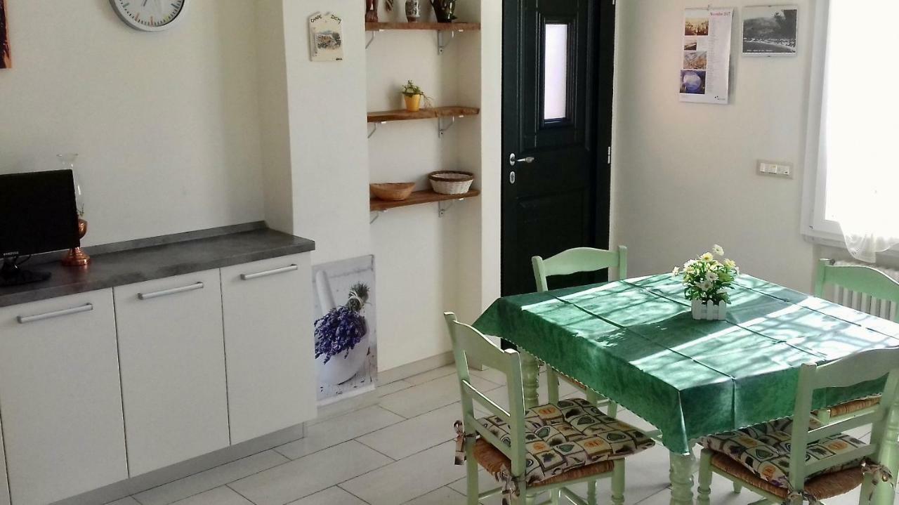 Appartamento Tra Gli Ulivi Molino Nuovo  Exterior photo